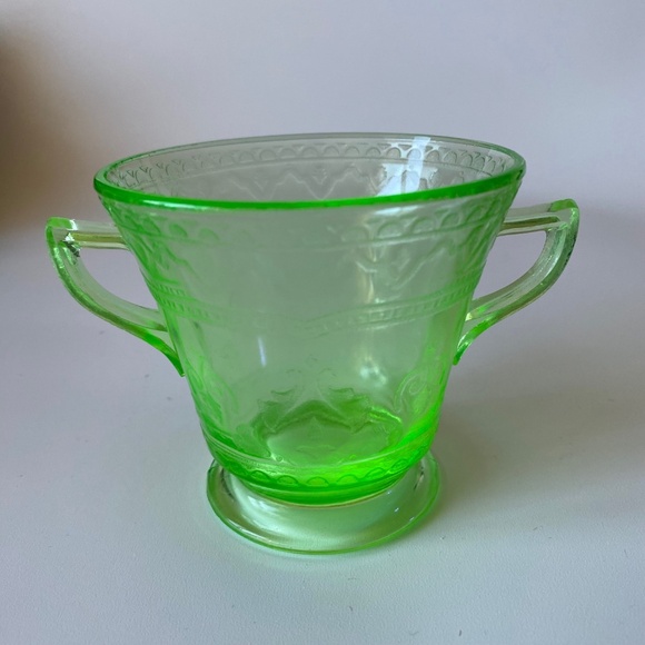 Vintage Uranium Glass Sugar Bowl: Spode Pattern, Glowing Depression Glass - Picture 1 of 10
